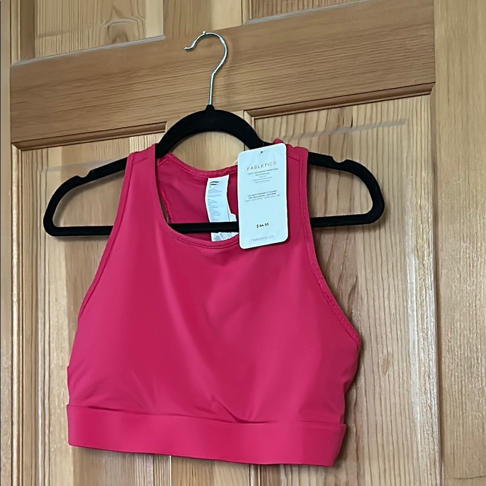 Fabletics Pink Sports Bra‎
